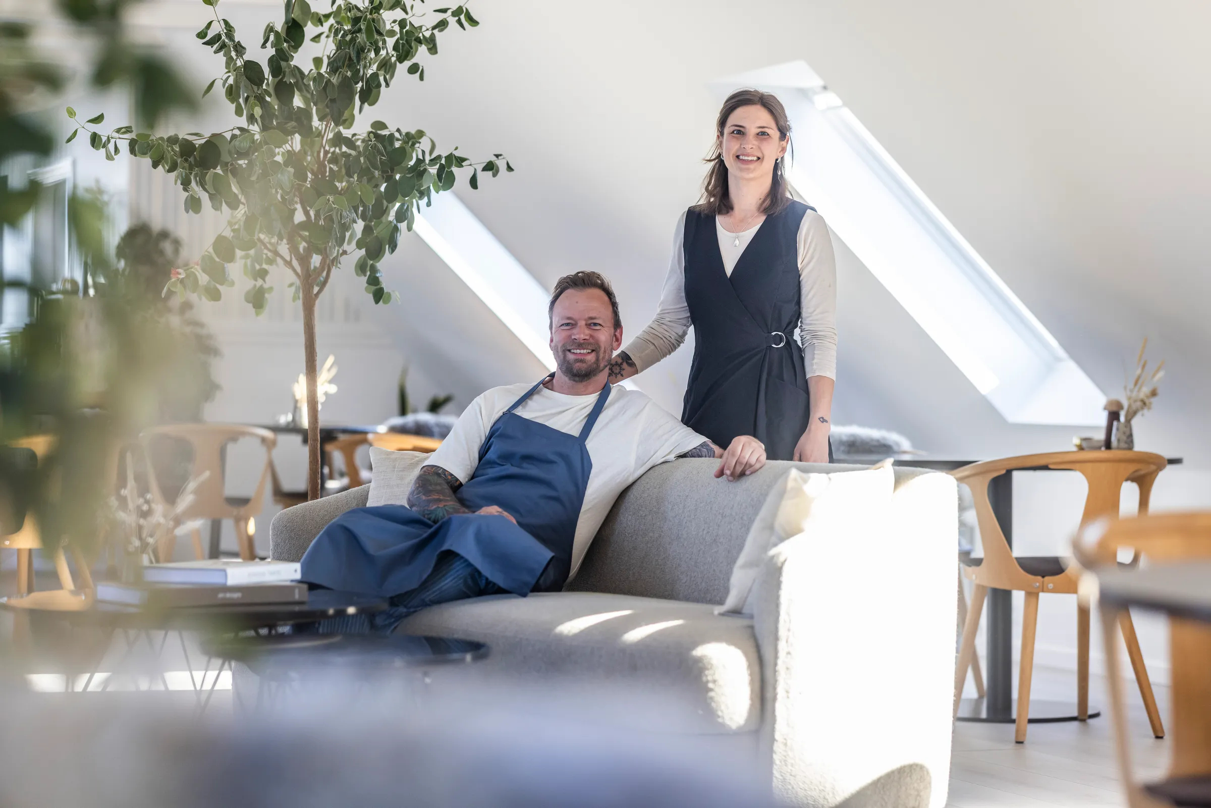 Madeleine Tejnby og Christian Milling ved Allinge Badehotel
